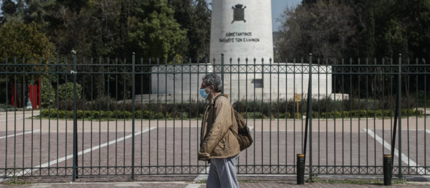 Άδειασε η Αθήνα - Ο κορωνοϊός την μετέτρεψε σε «πόλη-φάντασμα» (φώτο)